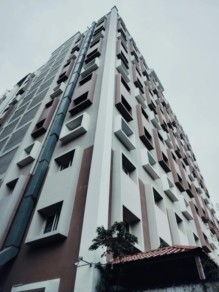 IT professionals staying in PG in Hyderabad Madhapur area